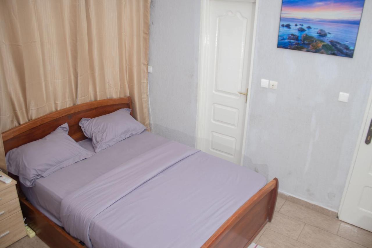 Studio Cosy Et Moderne โลเม ภายนอก รูปภาพ